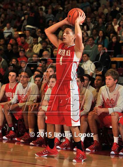 Thumbnail 2 in Fairfax @ Mater Dei (Nike Extravaganza) photogallery.