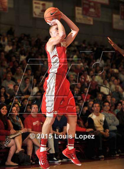 Thumbnail 2 in Fairfax @ Mater Dei (Nike Extravaganza) photogallery.