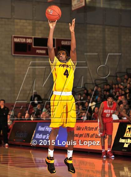 Thumbnail 2 in Fairfax @ Mater Dei (Nike Extravaganza) photogallery.