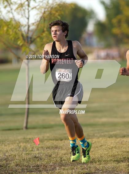 Thumbnail 3 in Tri-Valley League Meet photogallery.