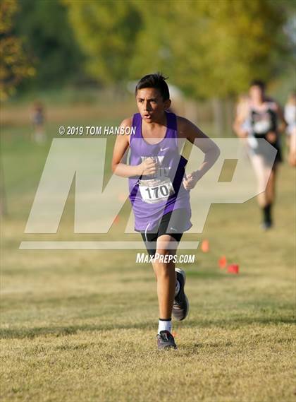 Thumbnail 2 in Tri-Valley League Meet photogallery.