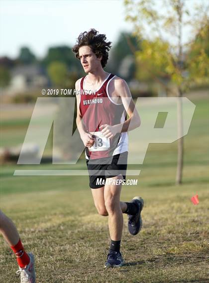 Thumbnail 3 in Tri-Valley League Meet photogallery.