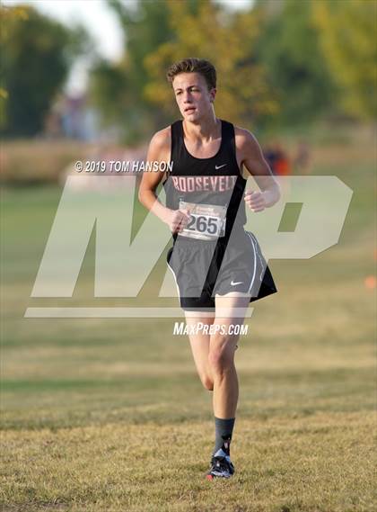 Thumbnail 2 in Tri-Valley League Meet photogallery.