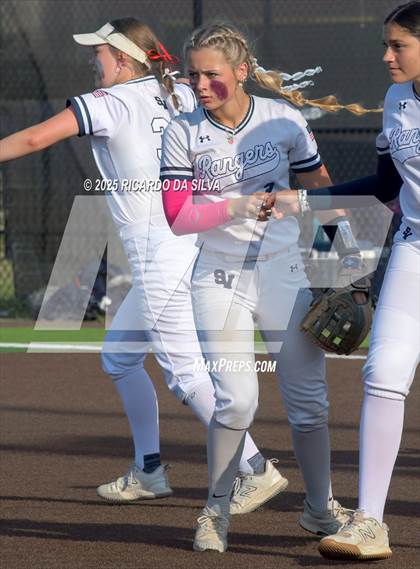 Thumbnail 1 in Barbers Hill vs. Smithson Valley (UIL Softball 5A D1 Semifinal) photogallery.
