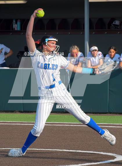 Thumbnail 2 in Barbers Hill vs. Smithson Valley (UIL Softball 5A D1 Semifinal) photogallery.