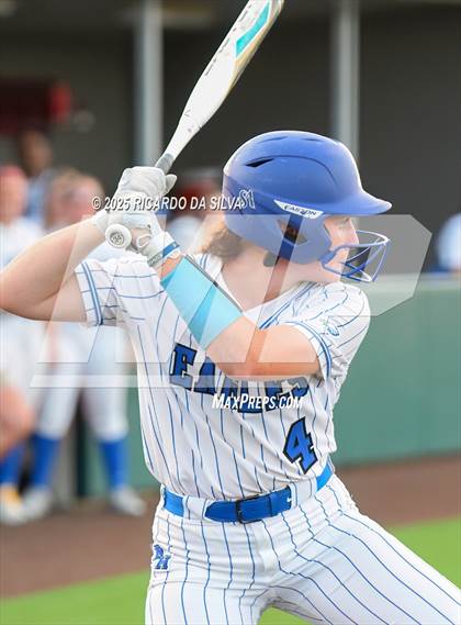 Thumbnail 1 in Barbers Hill vs. Smithson Valley (UIL Softball 5A D1 Semifinal) photogallery.