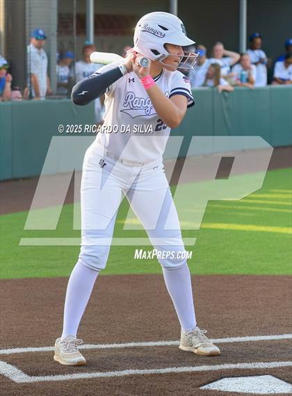 Thumbnail 3 in Barbers Hill vs. Smithson Valley (UIL Softball 5A D1 Semifinal) photogallery.