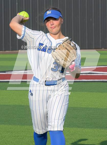 Thumbnail 2 in Barbers Hill vs. Smithson Valley (UIL Softball 5A D1 Semifinal) photogallery.