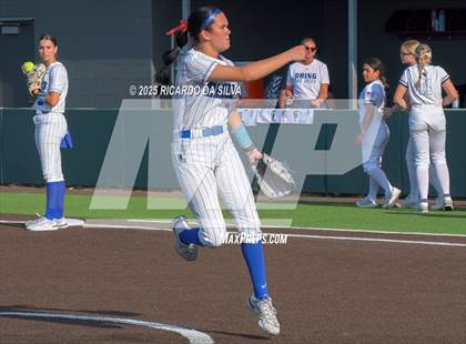 Thumbnail 3 in Barbers Hill vs. Smithson Valley (UIL Softball 5A D1 Semifinal) photogallery.