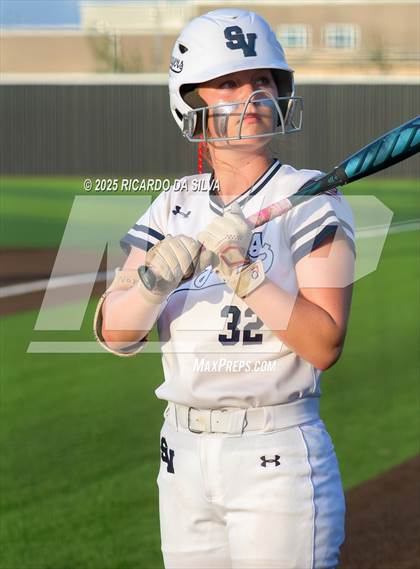 Thumbnail 3 in Barbers Hill vs. Smithson Valley (UIL Softball 5A D1 Semifinal) photogallery.