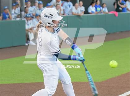 Thumbnail 3 in Barbers Hill vs. Smithson Valley (UIL Softball 5A D1 Semifinal) photogallery.