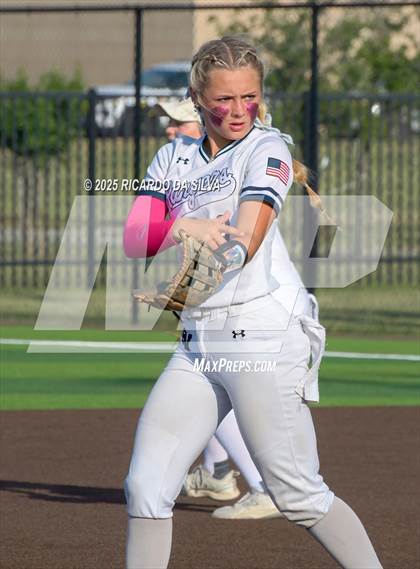 Thumbnail 2 in Barbers Hill vs. Smithson Valley (UIL Softball 5A D1 Semifinal) photogallery.