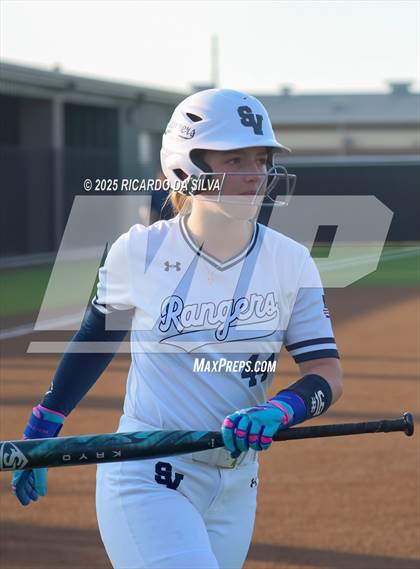 Thumbnail 3 in Barbers Hill vs. Smithson Valley (UIL Softball 5A D1 Semifinal) photogallery.