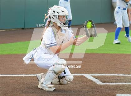 Thumbnail 3 in Barbers Hill vs. Smithson Valley (UIL Softball 5A D1 Semifinal) photogallery.