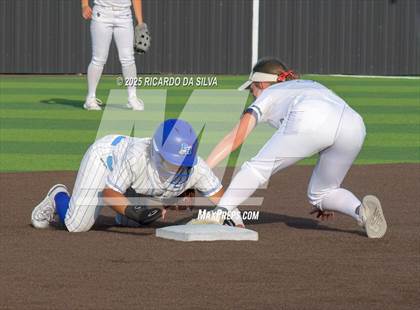 Thumbnail 1 in Barbers Hill vs. Smithson Valley (UIL Softball 5A D1 Semifinal) photogallery.