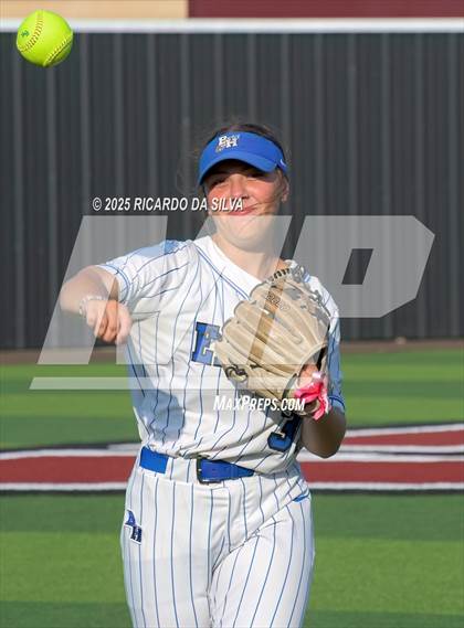 Thumbnail 2 in Barbers Hill vs. Smithson Valley (UIL Softball 5A D1 Semifinal) photogallery.