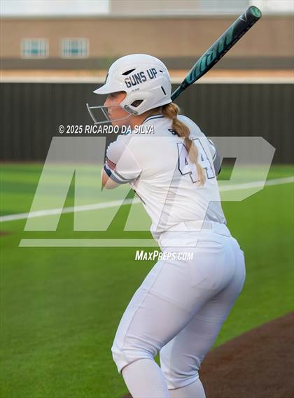 Thumbnail 2 in Barbers Hill vs. Smithson Valley (UIL Softball 5A D1 Semifinal) photogallery.