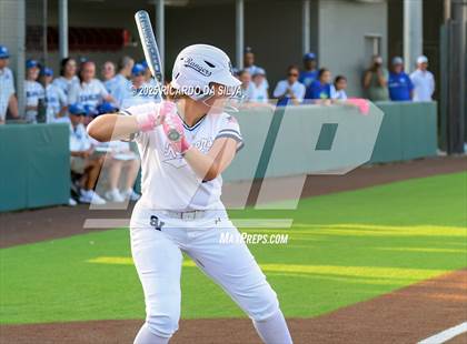 Thumbnail 3 in Barbers Hill vs. Smithson Valley (UIL Softball 5A D1 Semifinal) photogallery.