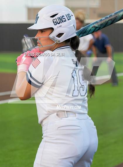 Thumbnail 3 in Barbers Hill vs. Smithson Valley (UIL Softball 5A D1 Semifinal) photogallery.