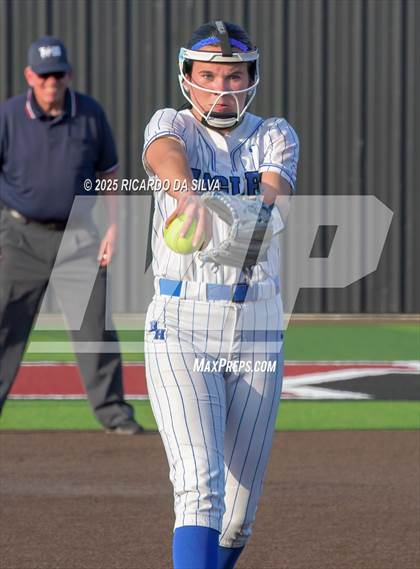 Thumbnail 3 in Barbers Hill vs. Smithson Valley (UIL Softball 5A D1 Semifinal) photogallery.