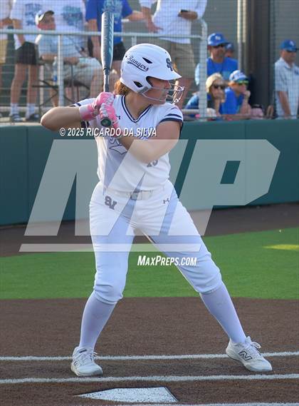 Thumbnail 3 in Barbers Hill vs. Smithson Valley (UIL Softball 5A D1 Semifinal) photogallery.