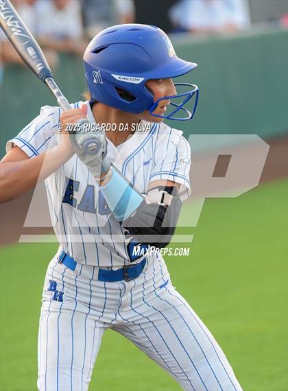 Thumbnail 3 in Barbers Hill vs. Smithson Valley (UIL Softball 5A D1 Semifinal) photogallery.