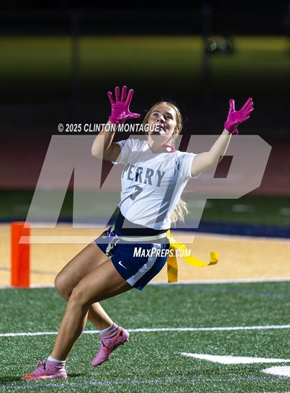 Thumbnail 3 in Perry @ Casteel photogallery.