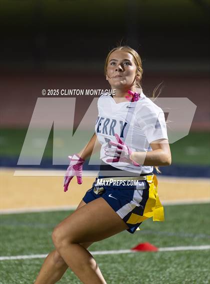 Thumbnail 1 in Perry @ Casteel photogallery.