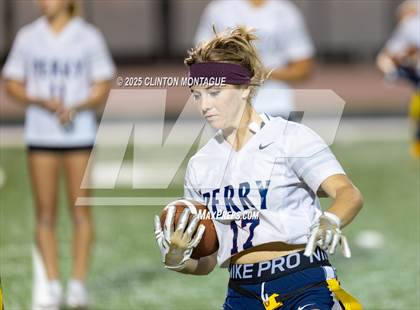 Thumbnail 1 in Perry @ Casteel photogallery.