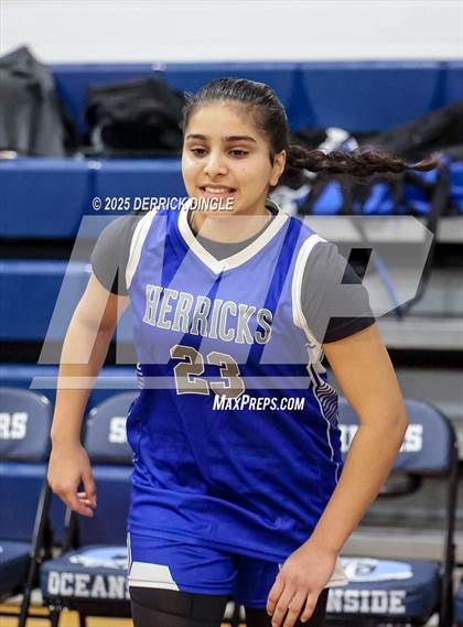 Thumbnail 2 in Herricks @ Oceanside photogallery.