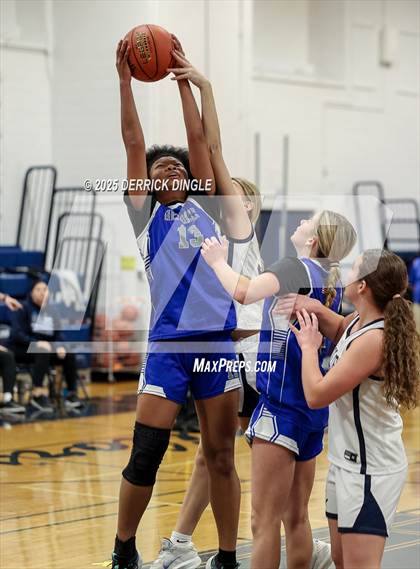 Thumbnail 2 in Herricks @ Oceanside photogallery.