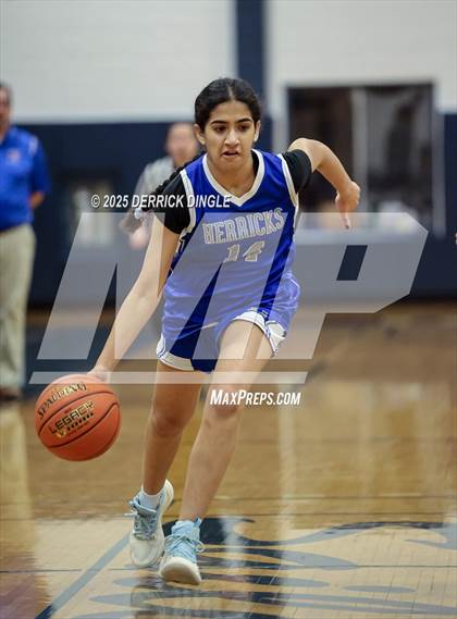 Thumbnail 3 in Herricks @ Oceanside photogallery.