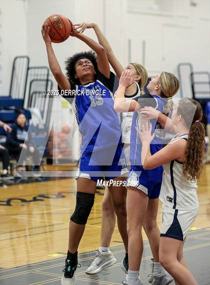 Thumbnail 1 in Herricks @ Oceanside photogallery.