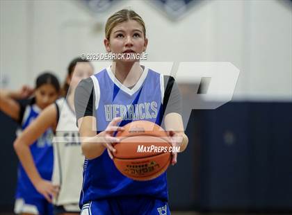 Thumbnail 3 in Herricks @ Oceanside photogallery.