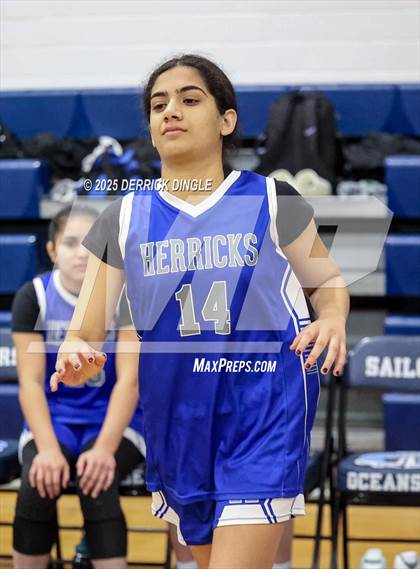 Thumbnail 2 in Herricks @ Oceanside photogallery.