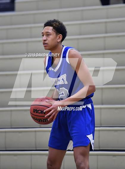 Thumbnail 2 in Hinkley vs. Lakewood photogallery.