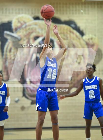 Thumbnail 2 in Hinkley vs. Lakewood photogallery.