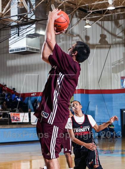 Thumbnail 1 in Trinity vs. Sunrise Christian Academy (Elite 14 Tournament) photogallery.