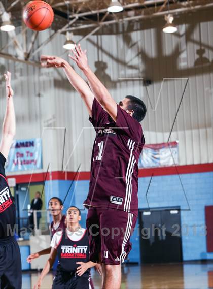 Thumbnail 3 in Trinity vs. Sunrise Christian Academy (Elite 14 Tournament) photogallery.
