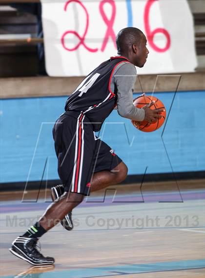 Thumbnail 2 in Trinity vs. Sunrise Christian Academy (Elite 14 Tournament) photogallery.