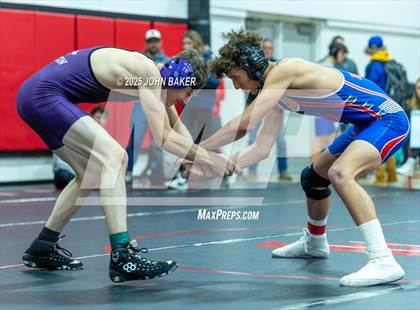 Thumbnail 2 in Lovelock Mustangs Tournament (138lbs) photogallery.