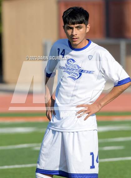 Thumbnail 3 in Sunnyside vs. Brophy College Prep photogallery.