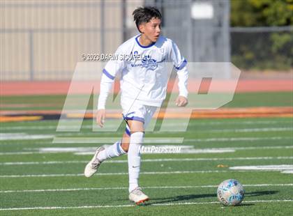 Thumbnail 2 in Sunnyside vs. Brophy College Prep photogallery.