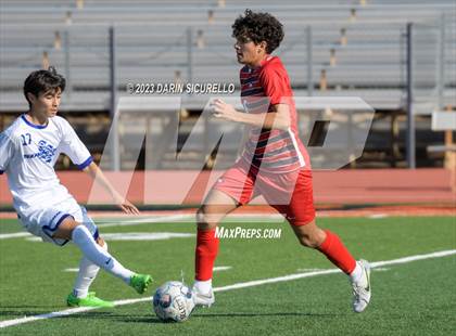 Thumbnail 2 in Sunnyside vs. Brophy College Prep photogallery.
