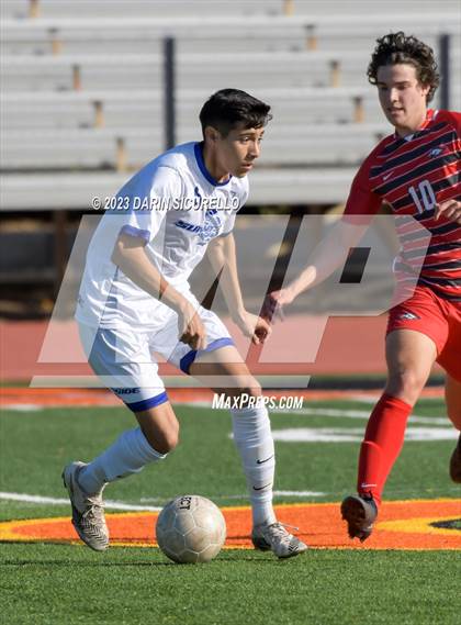 Thumbnail 2 in Sunnyside vs. Brophy College Prep photogallery.