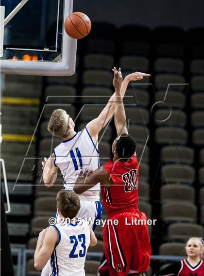 Thumbnail 2 in Newport vs Covington Catholic (9th Region Tournament) photogallery.