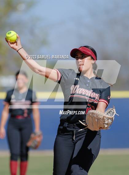 Thumbnail 2 in Alemany @ Notre Dame (SO) photogallery.