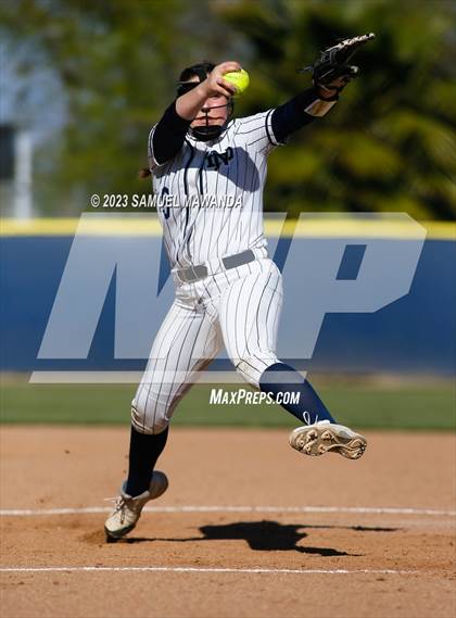 Thumbnail 3 in Alemany @ Notre Dame (SO) photogallery.