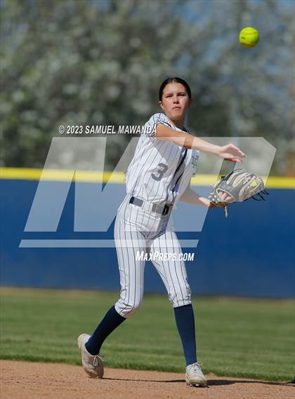 Thumbnail 3 in Alemany @ Notre Dame (SO) photogallery.