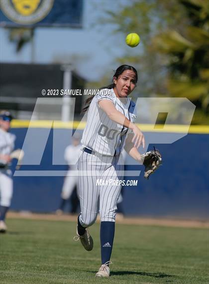 Thumbnail 3 in Alemany @ Notre Dame (SO) photogallery.